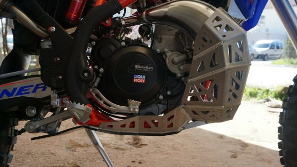 Beta XTrainer 2015-2024 Bash / Skid Plate with Pipe Guard Protection